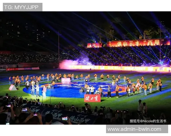 激情四溢的足球集锦与动人旋律交织成的音乐盛宴